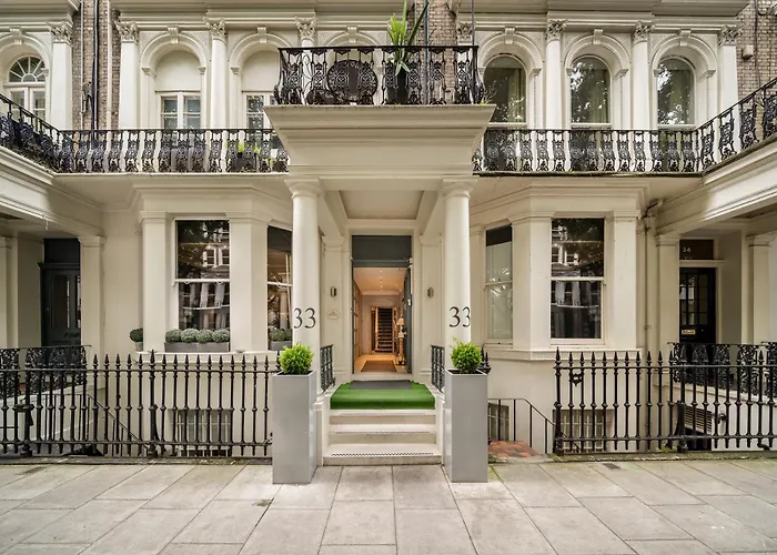 The Beaufort Hotel London